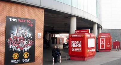 Stánky na predaj lístkov na štadión Old Trafford